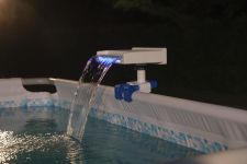 Bestway LED  Pool Wasserfall Flowclear 58619